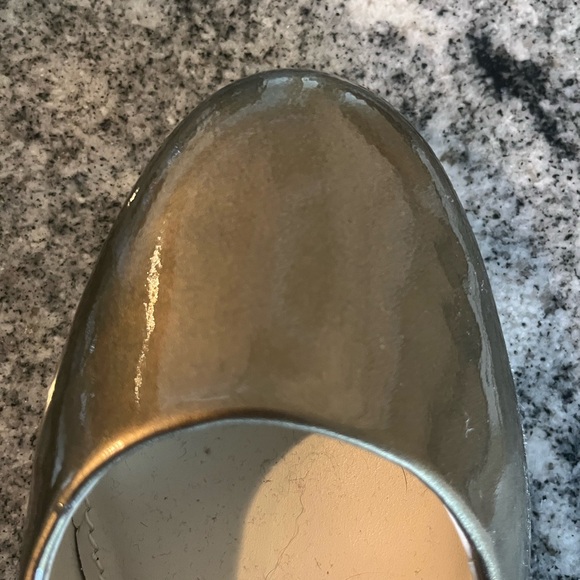 Anne Klein Castana pump. - Picture 2 of 4